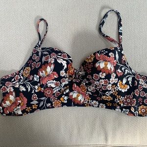 Shade & Shore bikini top